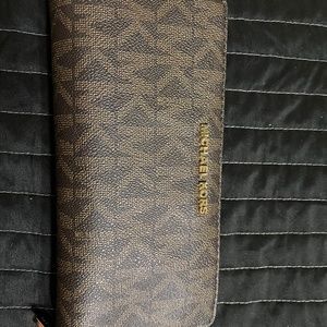 Michael Kors Large Zip around wallet with strap